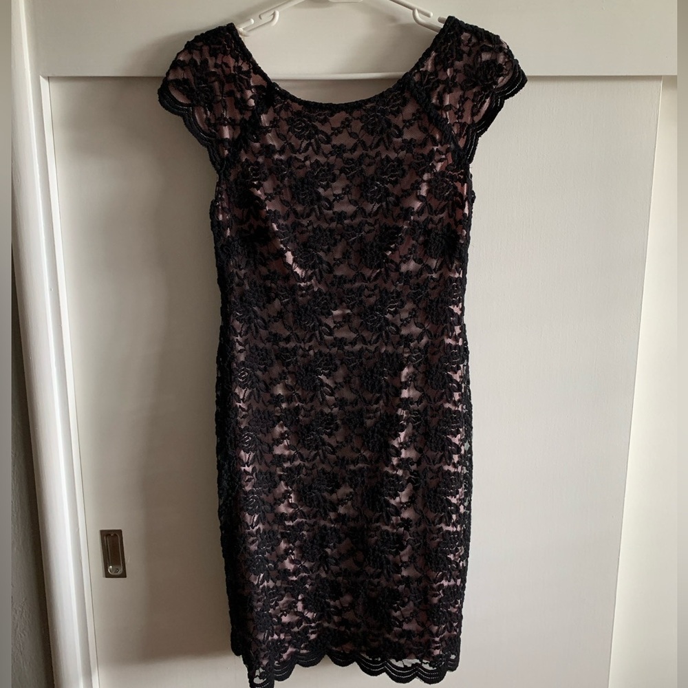 Women's Dress Barn lace cocktail dress